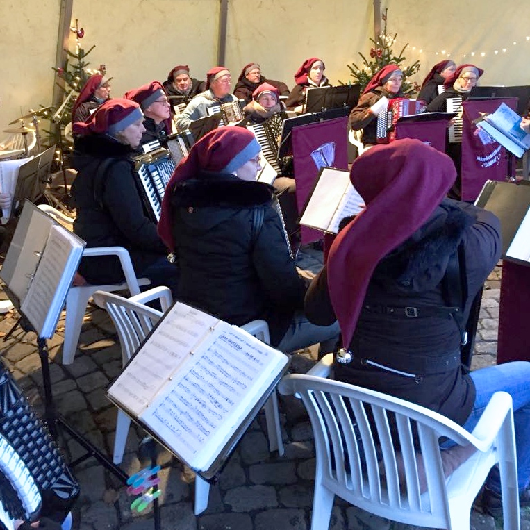 Spieler beim Konzert Weihnachtmarkt Bad Bentheim 2017